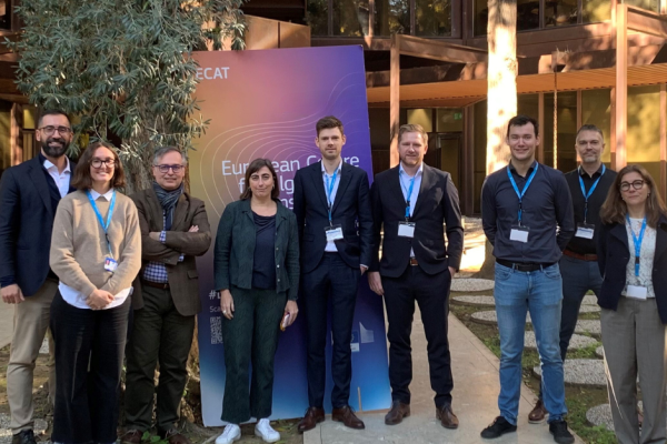 Representatives for ECAT and the Danish Centre for Social Media, Technology and Democracy